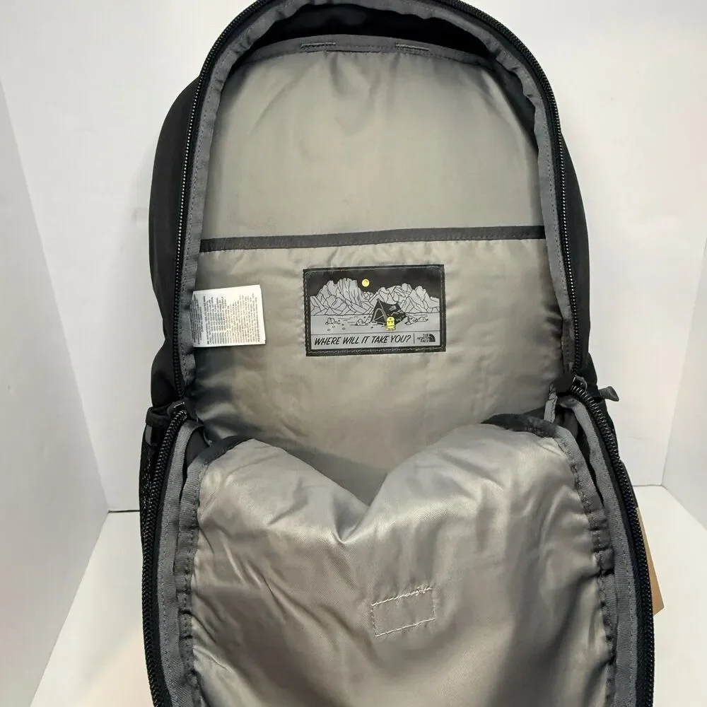 The North Face Connector Flex Vent 28L Black Backpack Zip Closure Logo Removed